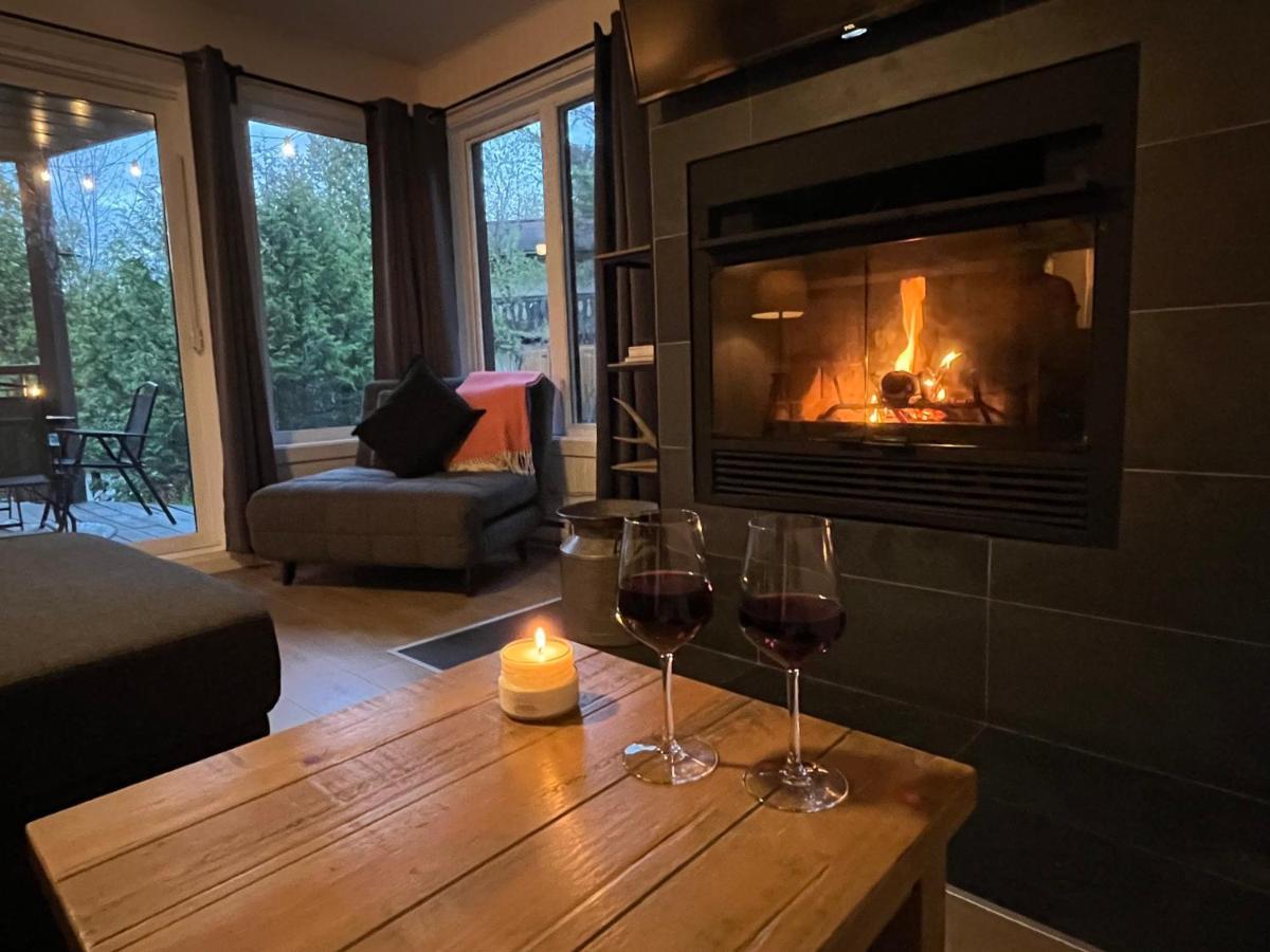 Magnifique Condo Pres Du Lac Tremblant 蒙特朗布朗 外观 照片